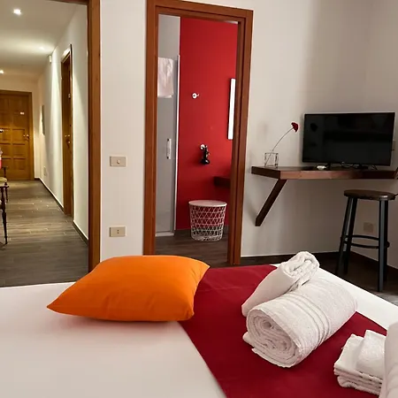 Carrales Guest°house نوورو